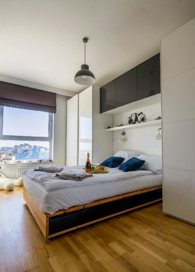 Ideal Apartments Awiator กดัญสก์ ภายนอก รูปภาพ